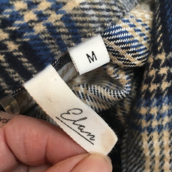 Elan sz m long flannel jacket / shacket blue plaid long chest 48 and 42"long - Picture 4 of 6